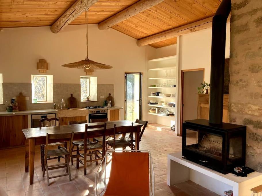 Maison A Aix En Provence Au Pied De La Sainte Victoire Beaurecueil Екстер'єр фото